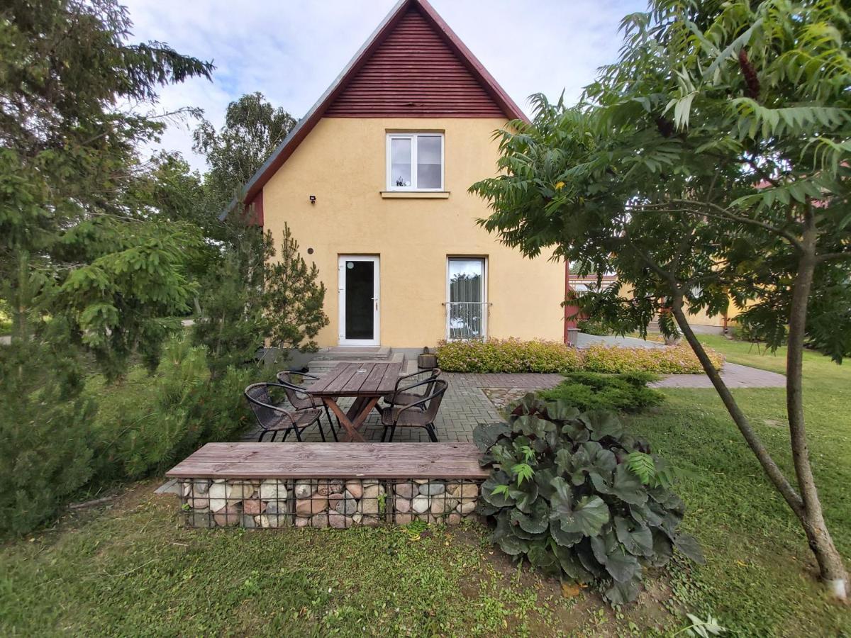 Guest House Podnieki 벤츠필스 외부 사진