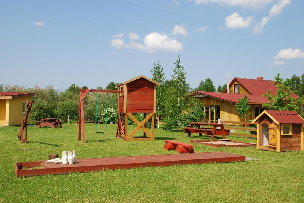 Guest House Podnieki 벤츠필스 외부 사진